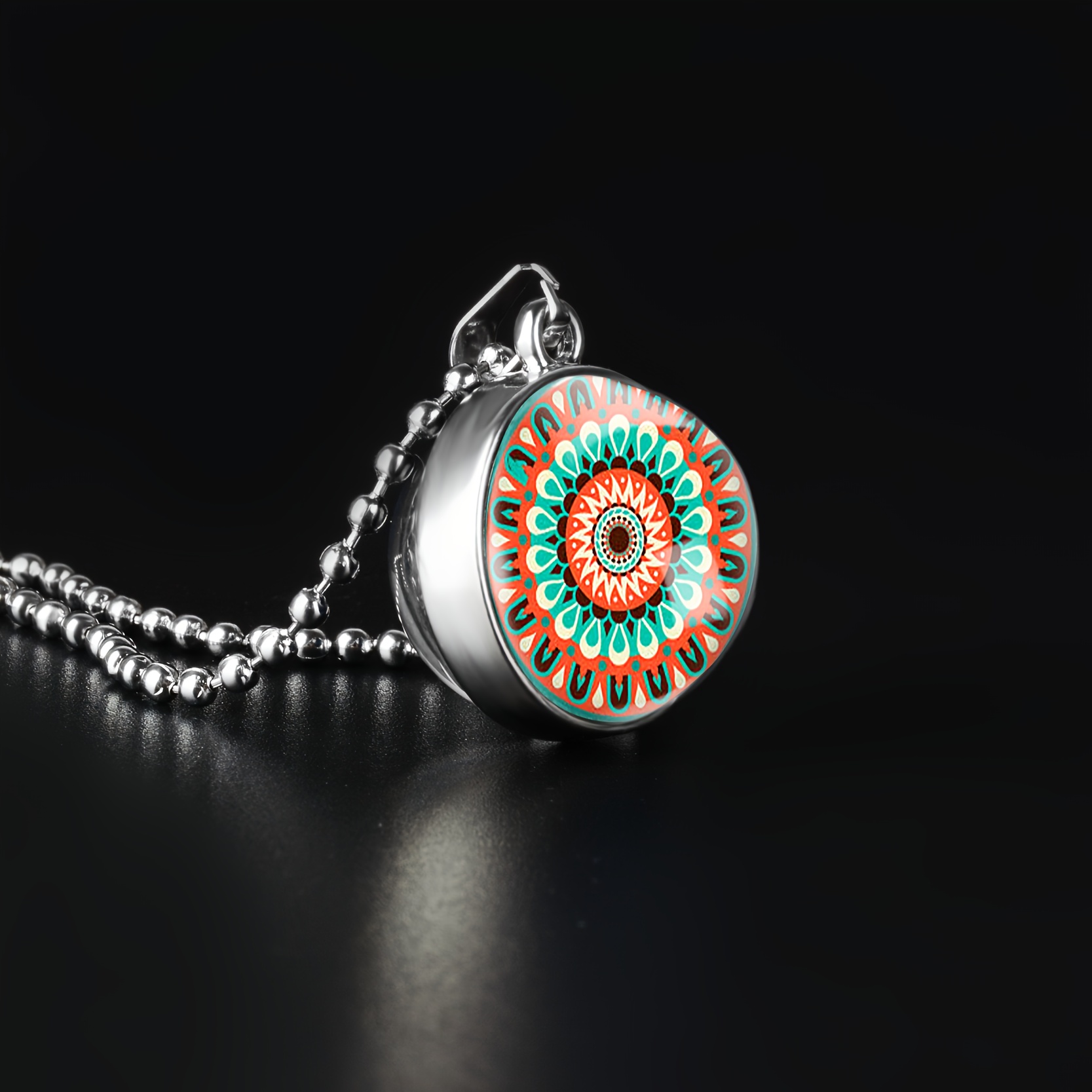 Artistic Abstract Geometric Pendant Necklace